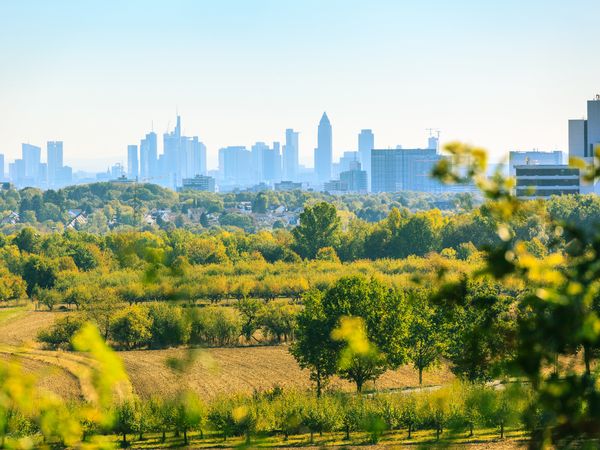 Romantische Auszeit zu Zweit mit Abendessen | 4 Tage in Eschborn, Hessen inkl. Halbpension