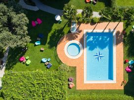 4 Tage Gardasee-Auszeit in Torbole mit Pool und idealer Lage zwischen See und Bergen ⭐