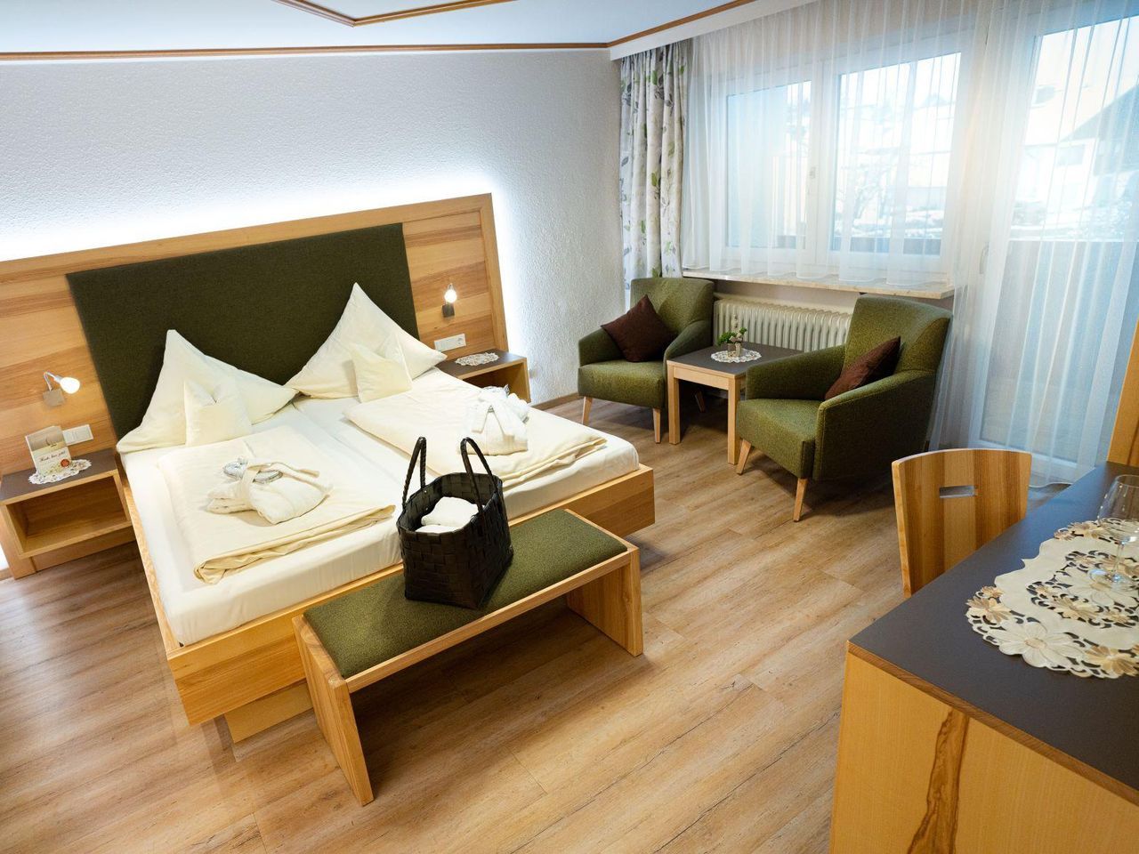 Doppelzimmer STANDARD mit Balkon