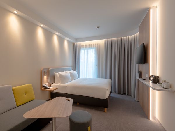 6 Tage mit Frühstück im Holiday Inn Express Munich in München, Bayern inkl. Frühstück