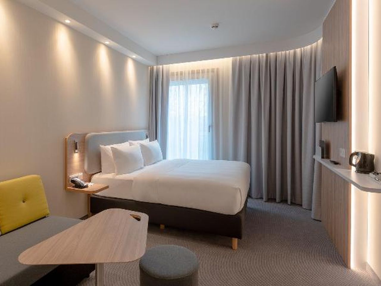 2 Tage mit Frühstück im Holiday Inn Express Munich