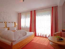 4 Tage Alpenluft im Schweizer Samnaun Dorf