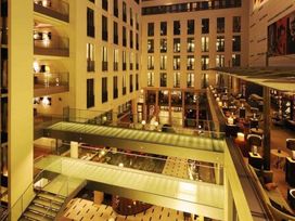Hallo Düsseldorf! 2 Tage im Hotel Ko59