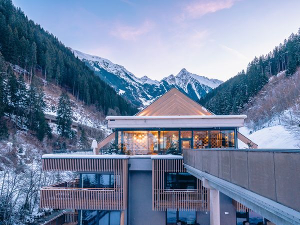 Es rockt im Zillertal - 8 Tage Wellness, Luxus, Natur in Mayrhofen, Tirol inkl. Vollpension Plus