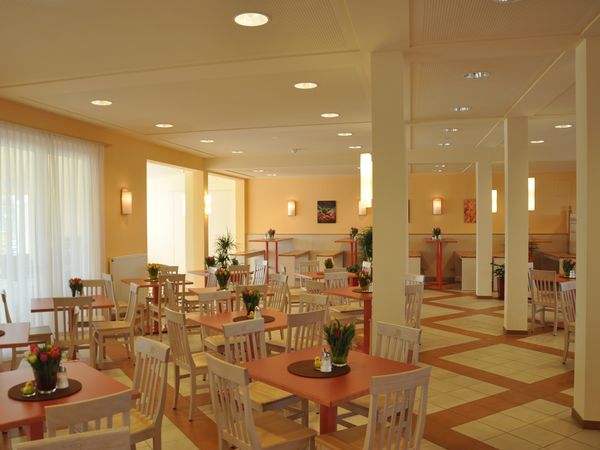7 Tage Familienauszeit im Brückenkopf-Park Jülich I 7 Nächte JUFA Hotel Jülich im Brückenkopf-Park inkl. Halbpension