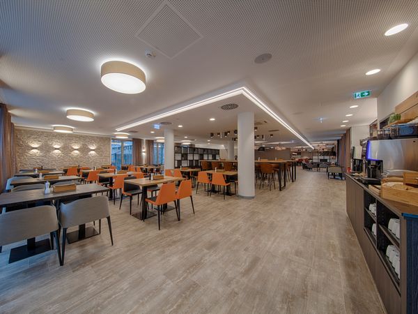 4 Tage Auszeit zu Zweit - ein langes Wochenende in Wiesbaden, Hessen inkl. Frühstück