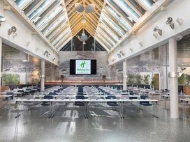 9 Tage im Holiday Inn Berlin City-West 