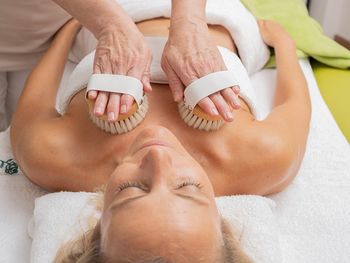 Schnupperwoche mit 3 x Massage und 7 x Therme