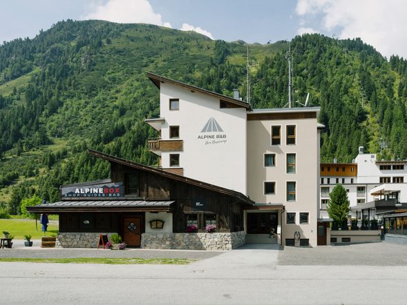 Alpine B&B