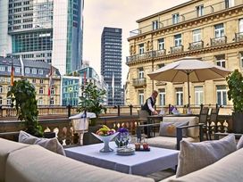2 Tage Luxus im Herzen von Frankfurt 