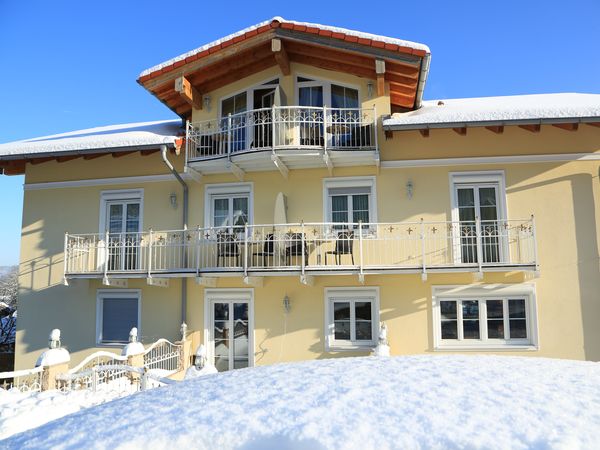 7 Tage Neujahrszauber und Wintertraum in den Bergen in Anger (Berchtesgadener Land), Bayern inkl. Halbpension