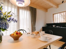 3 Tage - Wellness & Genuss für Zwei - Luxusmomente zwischen Weinbergen und Karst