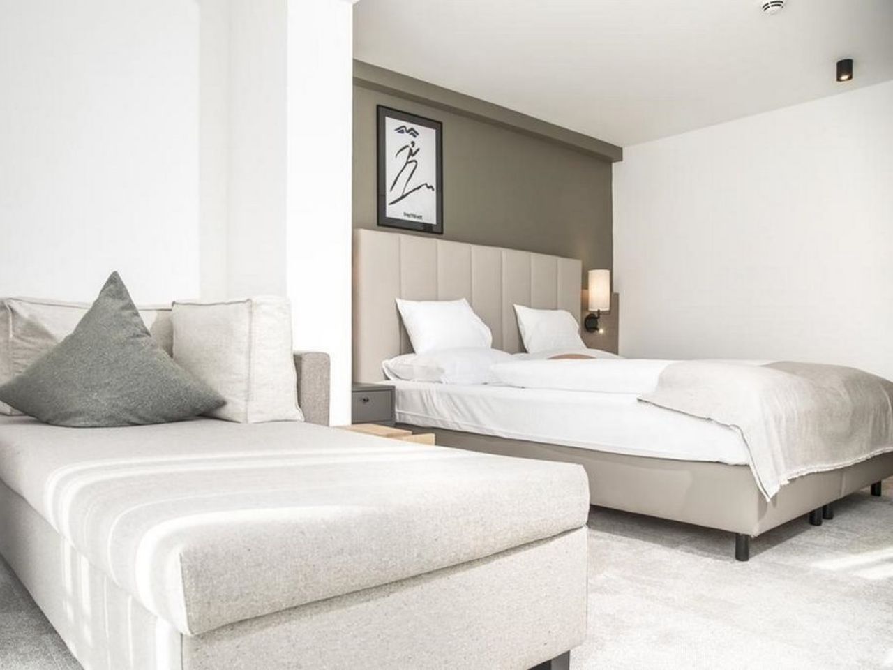 Dreibettzimmer SUPERIOR mit Balkon