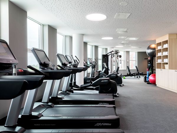 VIP STAY & BREAKFAST - 4 Tage Den Haags Herz Special Moxy The Hague, Südholland (Zuid-Holland) inkl. Frühstück