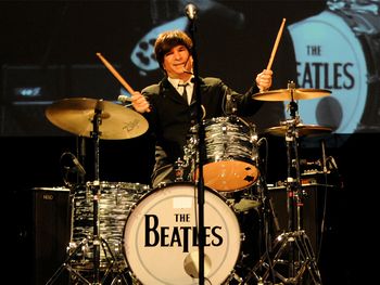 All you need is love - Das Beatles Musical in Berlin mit Ticket und Hotel