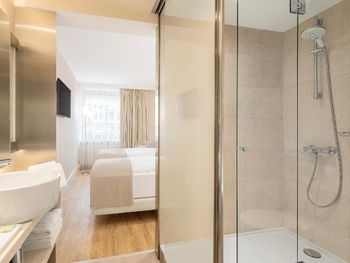 3 Tage im Hotel NH Hamburg Mitte mit Frühstück
