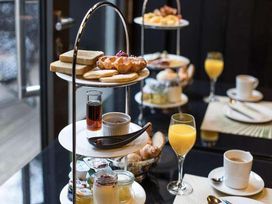 6 Tage nahe des Kaufhauses KaDeWe in Berlin