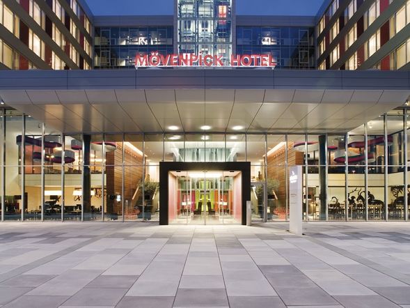 Mövenpick Hotel Stuttgart Airport