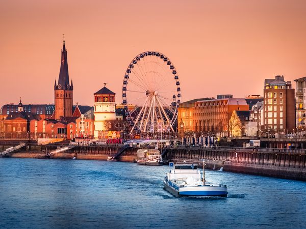 3 Tage luxuriöse Auszeit in Düsseldorf, Nordrhein-Westfalen