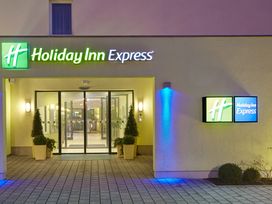 2 Tage Kurzurlaub mit Frühstück im Holiday Inn Express Neunkirchen