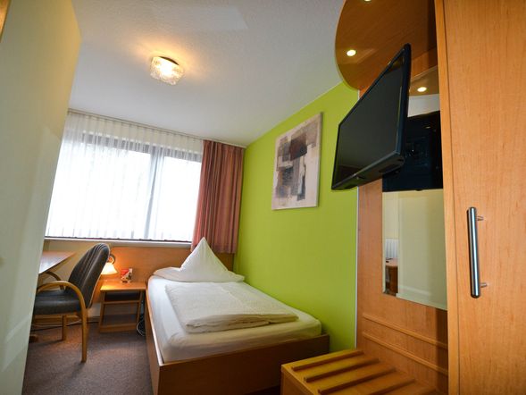 Einzelzimmer Basis im Haupthaus