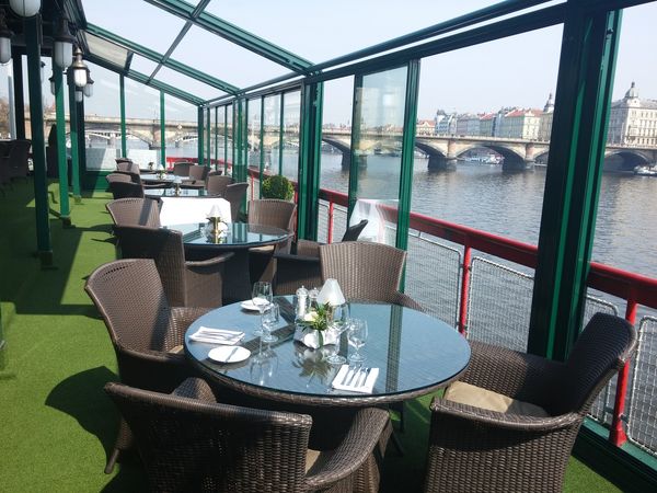 Ein ganz besonderer Kurzurlaub in der Goldenen Stadt in Prag (Praha) Halbpension