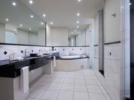 Schlafen im Wasserturm - 2 Tage Köln entdecken