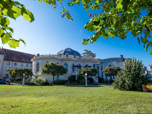 5 Tage im Grand Hotel & Centre Thermal mit Frühstück in Yverdon-les-Bains