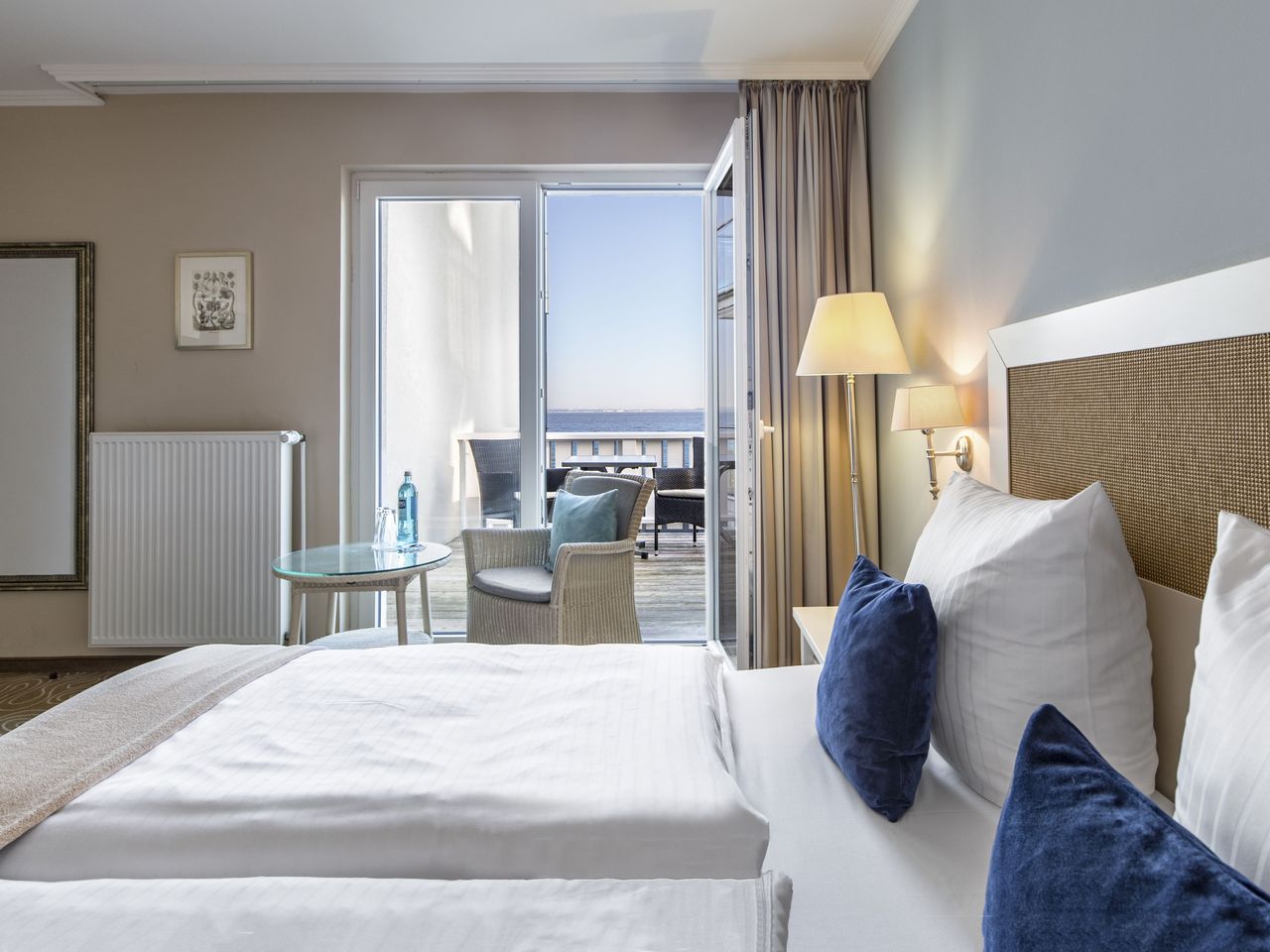 Kleines Doppelzimmer mit Meerblick und Balkon