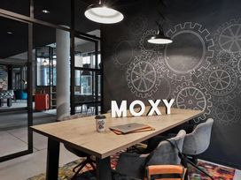 2 Tage Kurzurlaub im Moxy Hamburg Altona