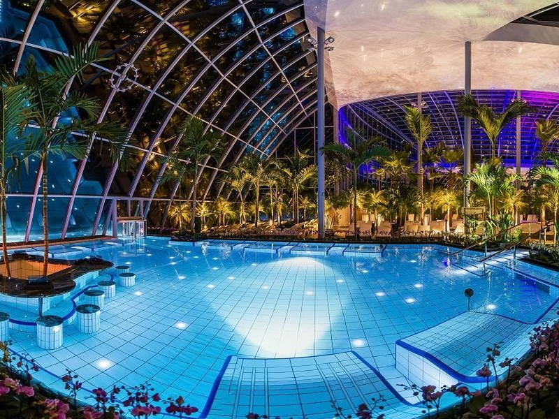 Thermen-u. Badewelt Sinsheim & Saunalandschaft 2ÜF)