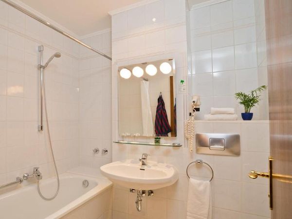 Hallo Frankfurt- 4 Tage mit Frühstück im Palmenhof in Frankfurt am Main