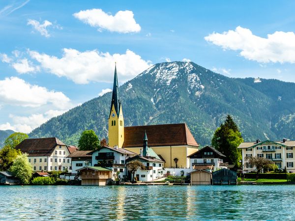 7 = 6 Urlaubsspecial am malerischen Tegernsee in Bad Wiessee Frühstück