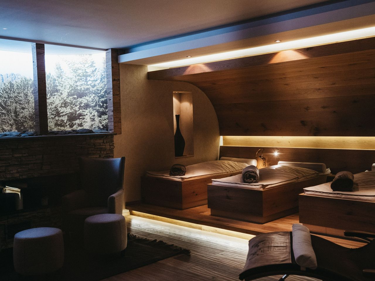 Winterstart & Wellness Deluxe in Tirols Skidimension