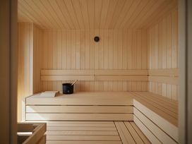 3 Tage exklusives Penthouse am Meer mit eigener Sauna