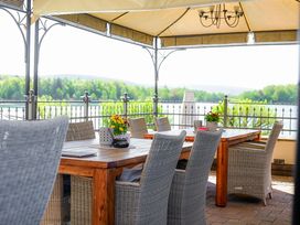 4 Verwöhntage im Dorf am See mit Wellness & Insel