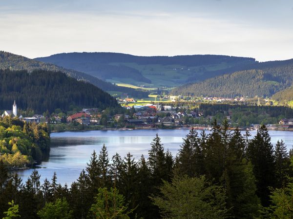 9 Tage am Titisee im Schwarzwald in Titisee-Neustadt, Baden-Württemberg inkl. Frühstück