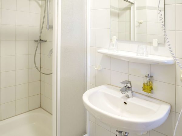 4 Tage zwischen Kiel und Stränden mit Frühstück Hotel Königstein Kiel by Tulip Inn, Schleswig-Holstein inkl. Frühstück