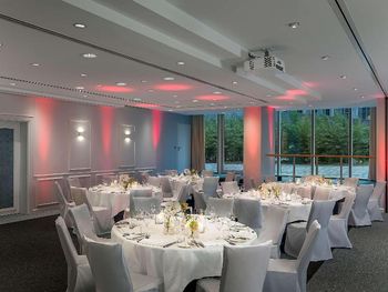 4 Tage im NH Collection Köln Mediapark mit Frühstück