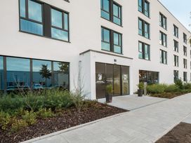 2 Tage Kurzurlaub mit Frühstück im Super 8 Munich City North Hotel