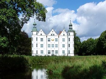 Urlaub zwischen Hamburg & Lübeck im Hotel am Schloss