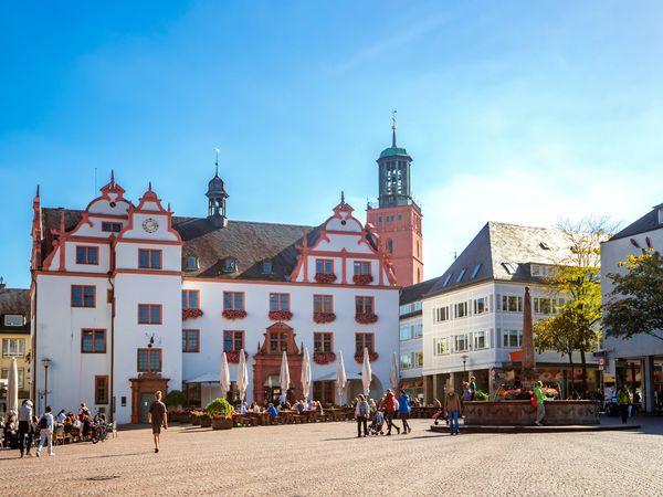 109 Euro-Sommer-Special - 3 Tage Darmstadt inkl. 1 Abendessen in Griesheim, Hessen inkl. Halbpension