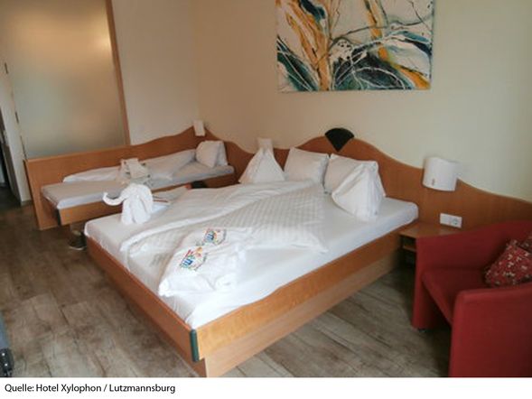 Dreibettzimmer STANDARD mit Balkon