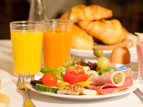 Zentrale Lage - 3 Tage mitten in Düsseldorf Best Western Hotel Ambassador inkl. Frühstück