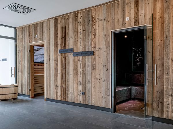 2 Tage Winterspecial Osttirol: Skifahren, Rodeln & Wellness in St. Jakob in Defereggen, Tirol inkl. Halbpension