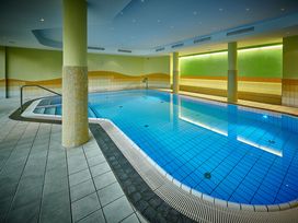 8 Tage Urlaub mit HP im Hotel Herzog Heinrich