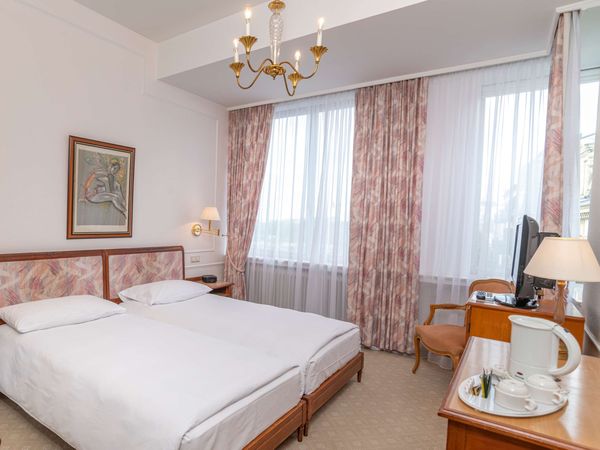 7 Tage im historischen Luxemburg (Luxembourg) Frühstück