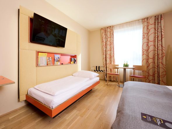 Dreibettzimmer STANDARD