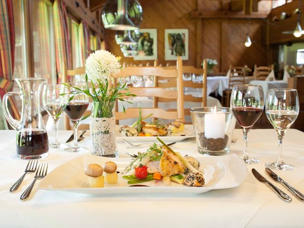 Ruhe und Erholung - 6 Tage inkl. Rückenmassage in Ühlingen-Birkendorf Halbpension Plus