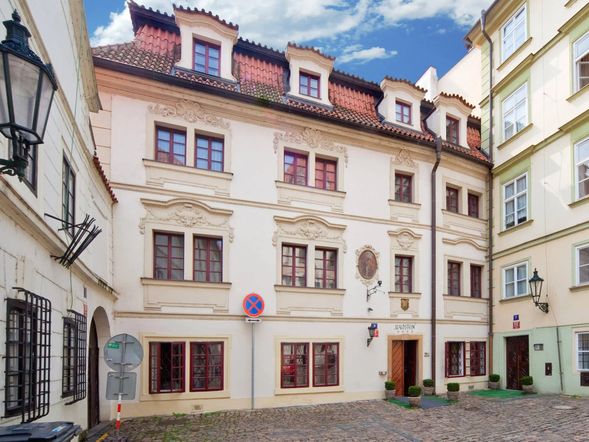 Waldstein Hotel